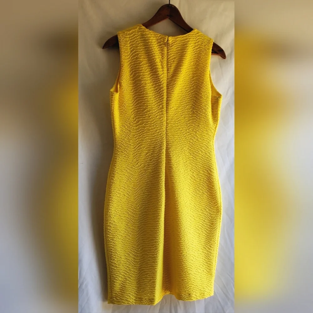 Tommy Hilfiger Elegant Sleeveless Sheath Yellow Dress Size:8 - Picture 4 of 10